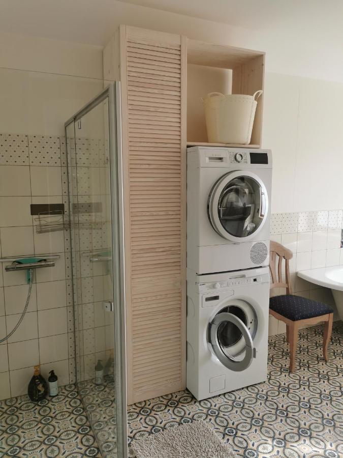 9 Min From Palanga! Luxury House On The River And Sauna Kretinga Exterior foto